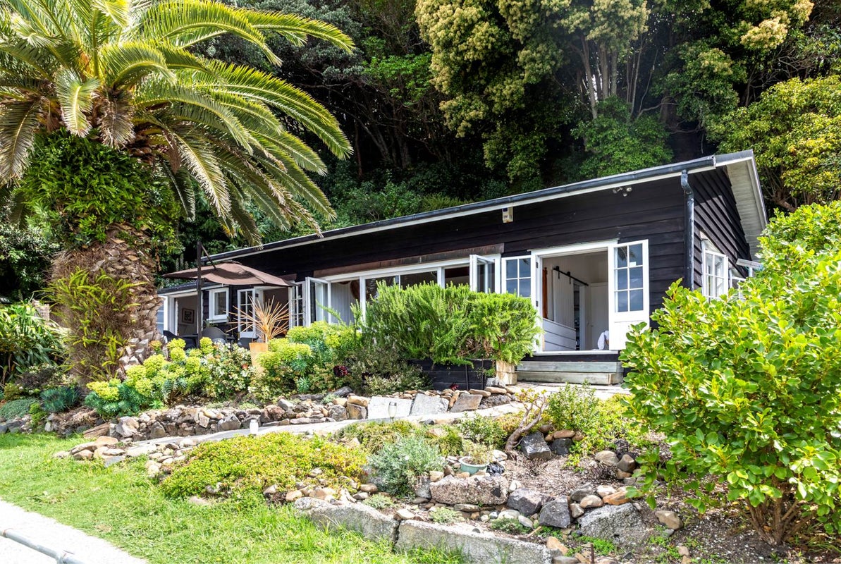 22 Peacock Street, Glendowie, Auckland - Carousel 1