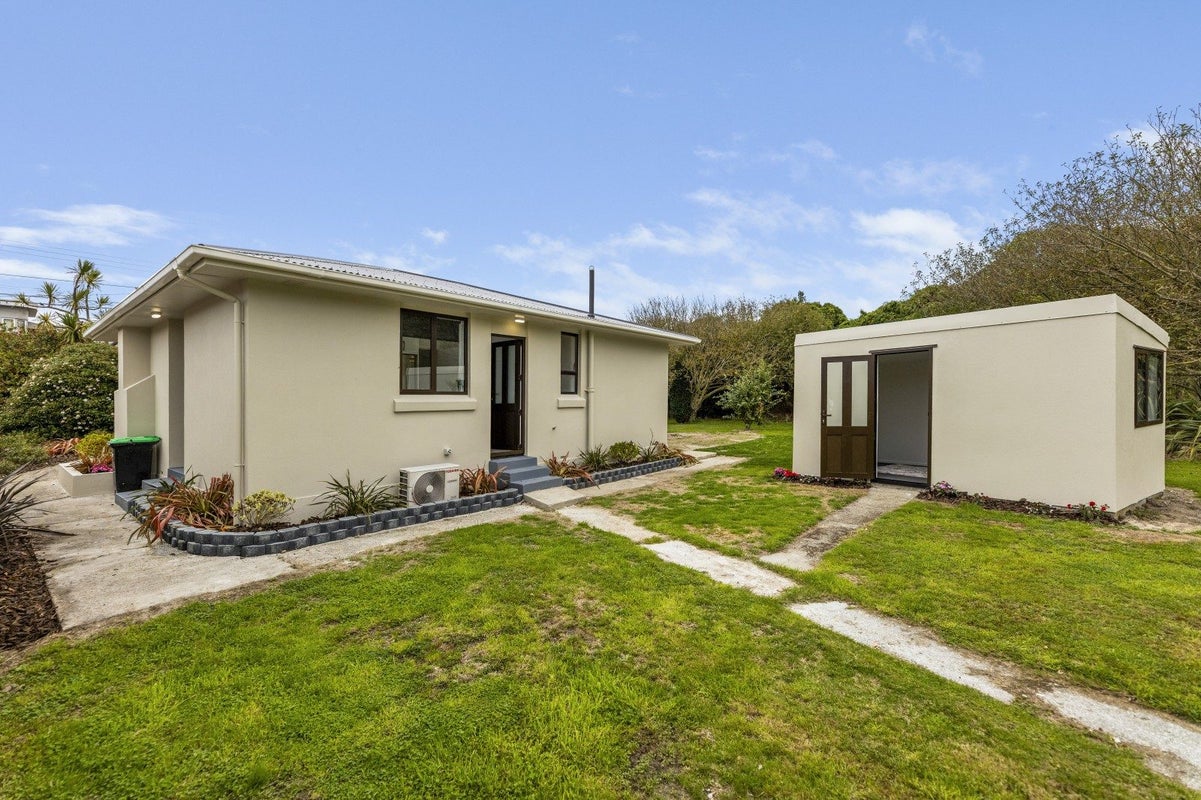 267 Tomahawk Road, Ocean Grove, Dunedin - Carousel 2