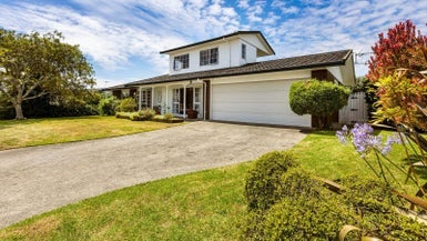 120 Heta Road, Highlands Park, New Plymouth - Carousel 1