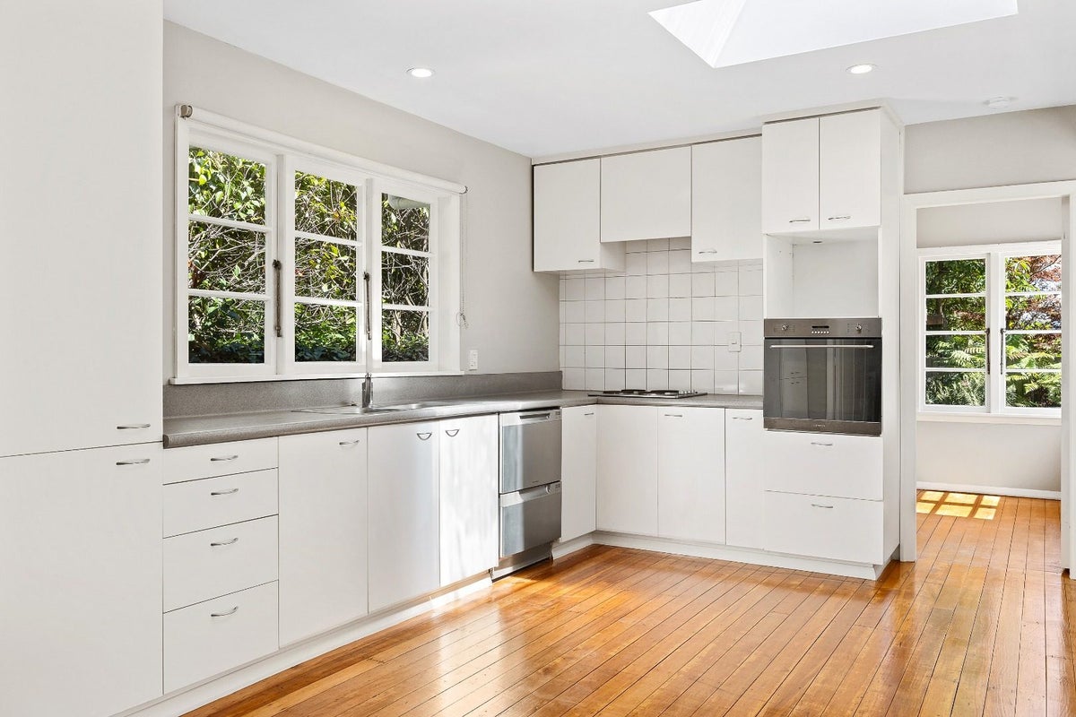 105 Glandovey Road, Strowan, Christchurch - Carousel 2