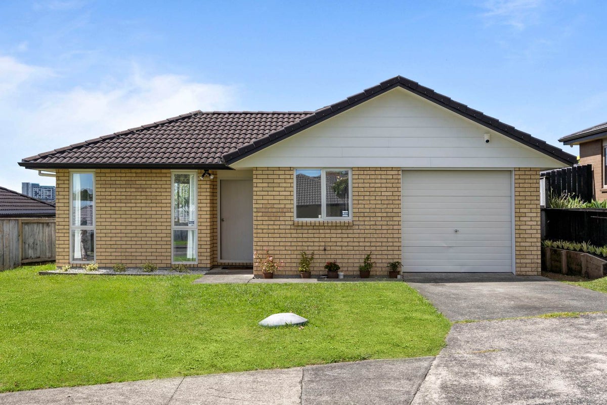 3 Anna Lane, Glen Eden, Auckland - Carousel 2