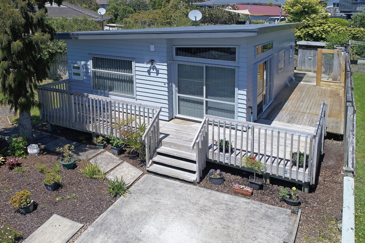 88 Mili Way South, Ranui, Auckland - Carousel 1