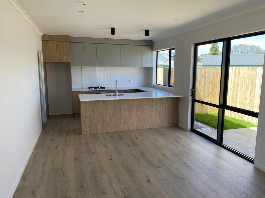 2/27 Norman Street, Nawton, Hamilton - Carousel 2