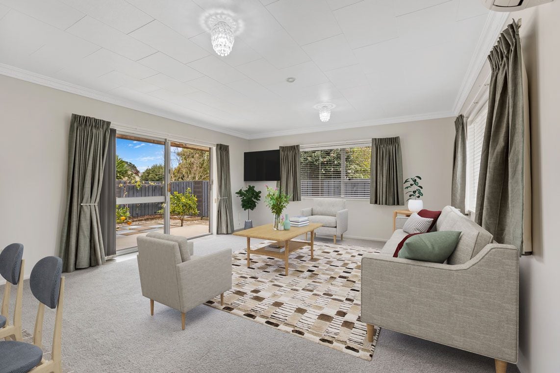 2/10 Nursery PL, Westown, New Plymouth - Carousel 2