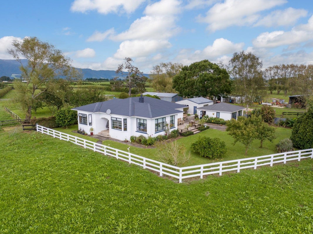 708 Waghorn Road, Waharoa - Carousel 2