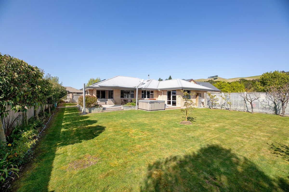 72 Ashwood Drive, Witherlea, Blenheim - Carousel 2