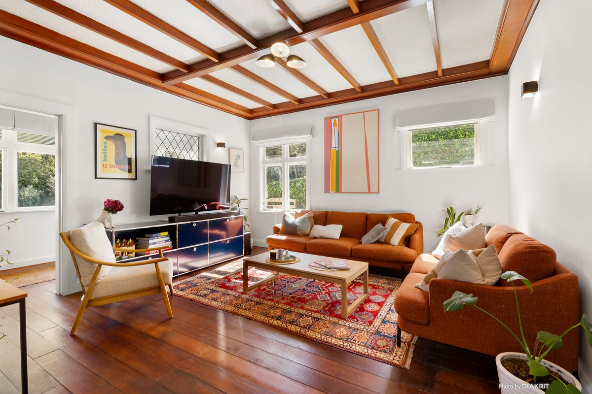 106 Tauhinu Road, Miramar, Wellington - Carousel 2