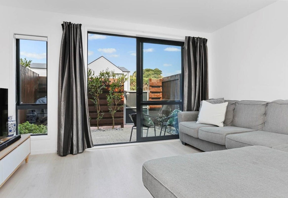 26/955 Mount Eden Road, Three Kings, Auckland - Carousel 1