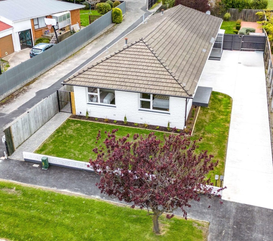 1/84 ROBERTA DRIVE, Somerfield, Christchurch - Carousel 8