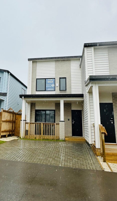 7 Faithful Drive, Karaka, Papakura - Carousel 1