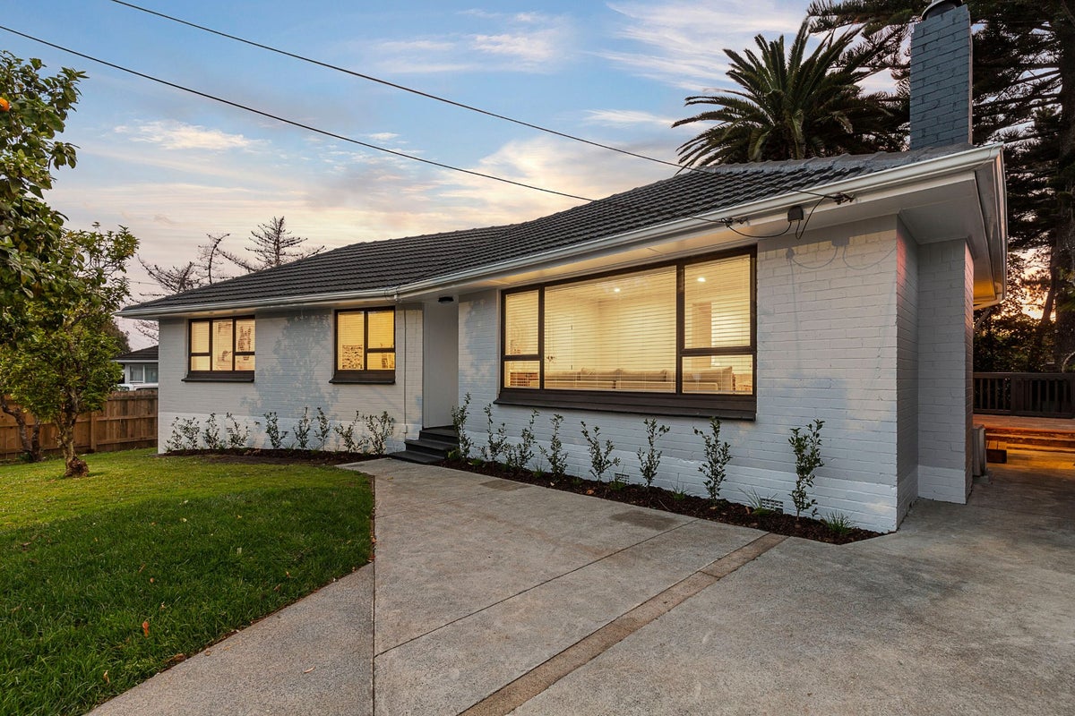 24 Harmony Avenue, Otahuhu, Auckland - Carousel 2