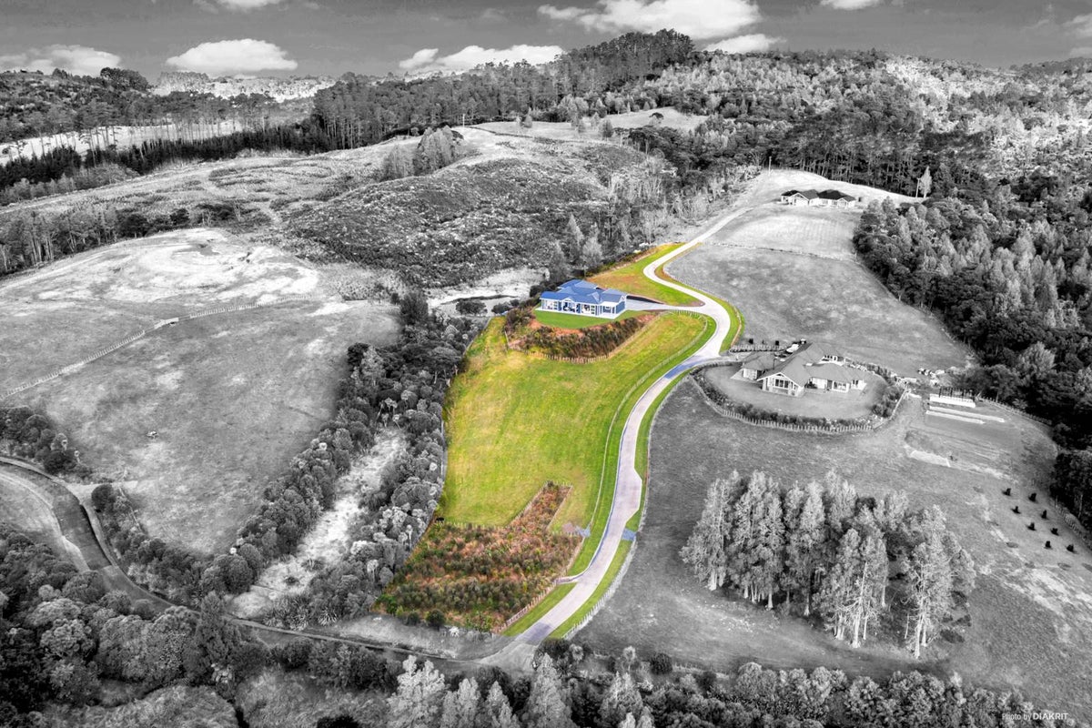 145 Mokoroa Valley Road, Henderson - Carousel 26