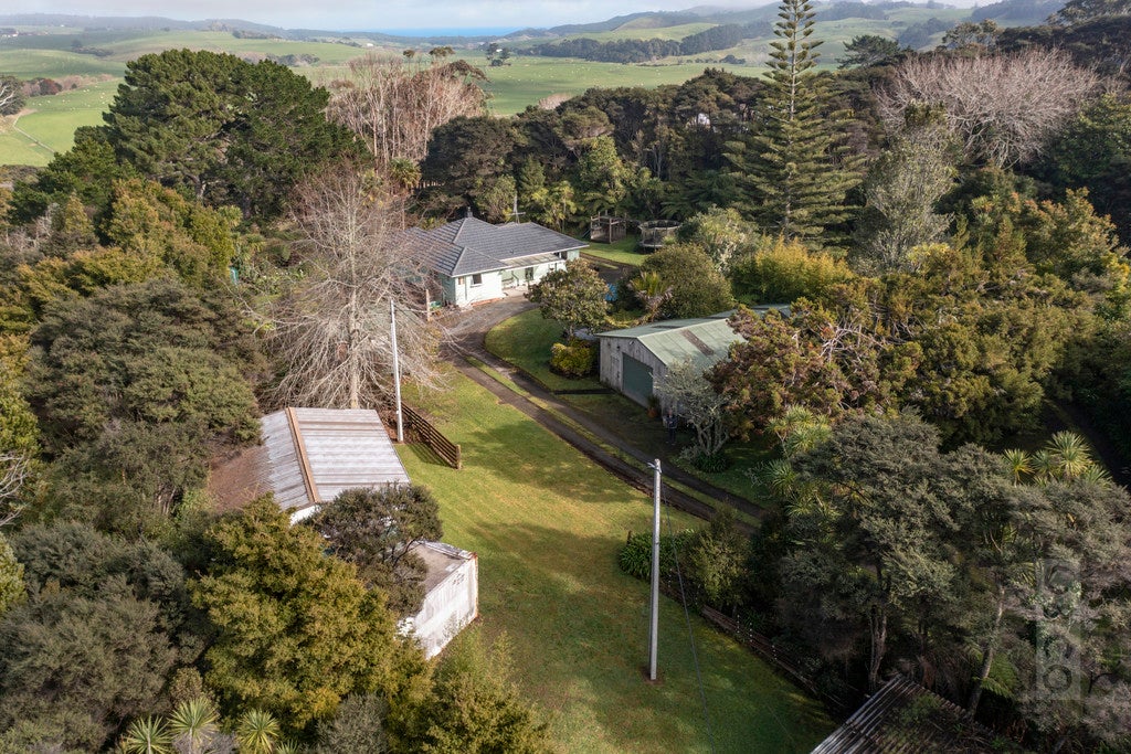 380 Muriwai Road, Waimauku, Waimauku - Carousel 1