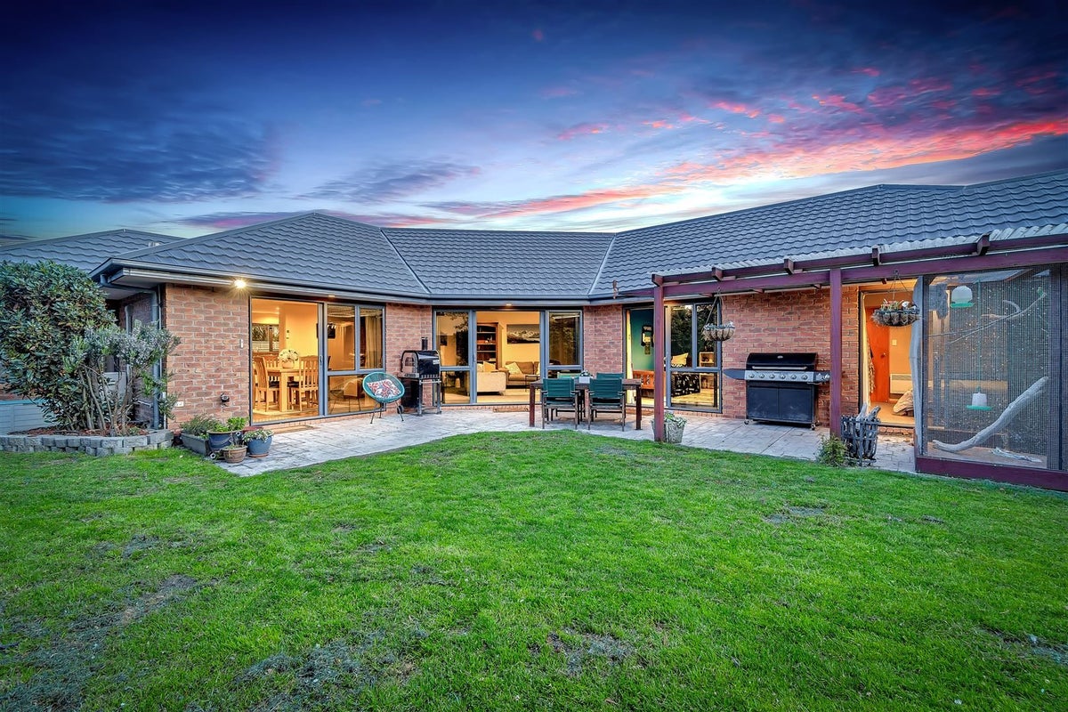 5 Primula Place, Waimairi Beach, Christchurch - Carousel 21