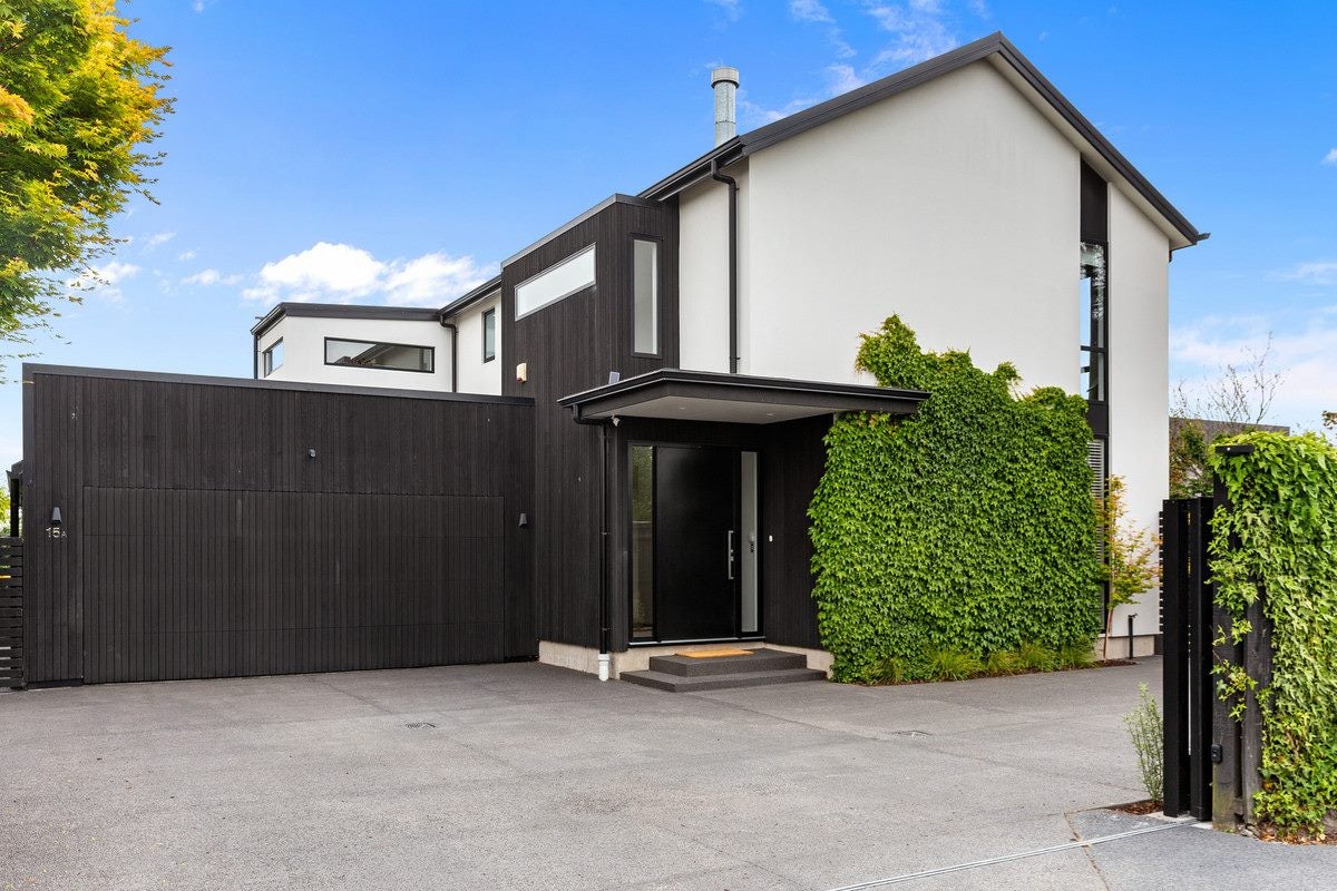 15A Garden Road, Merivale, Christchurch - Carousel 2