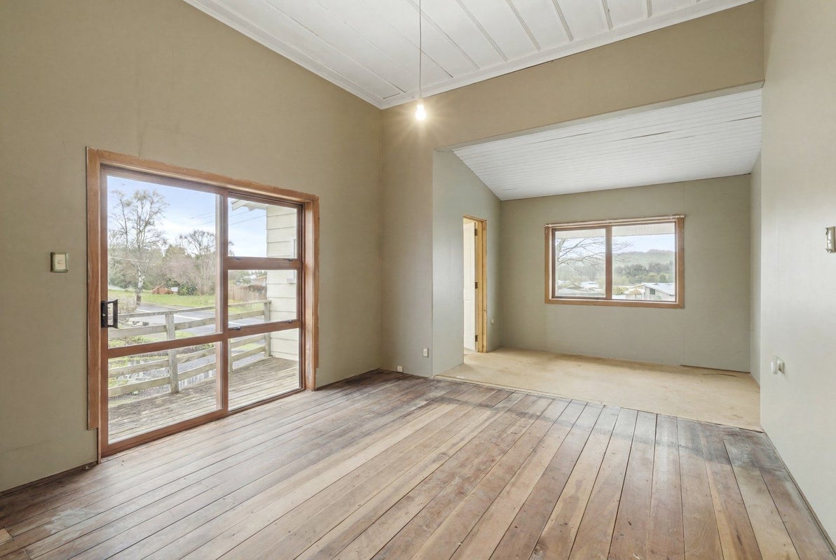 30 Eagle Street, Taihape, Taihape - Carousel 2