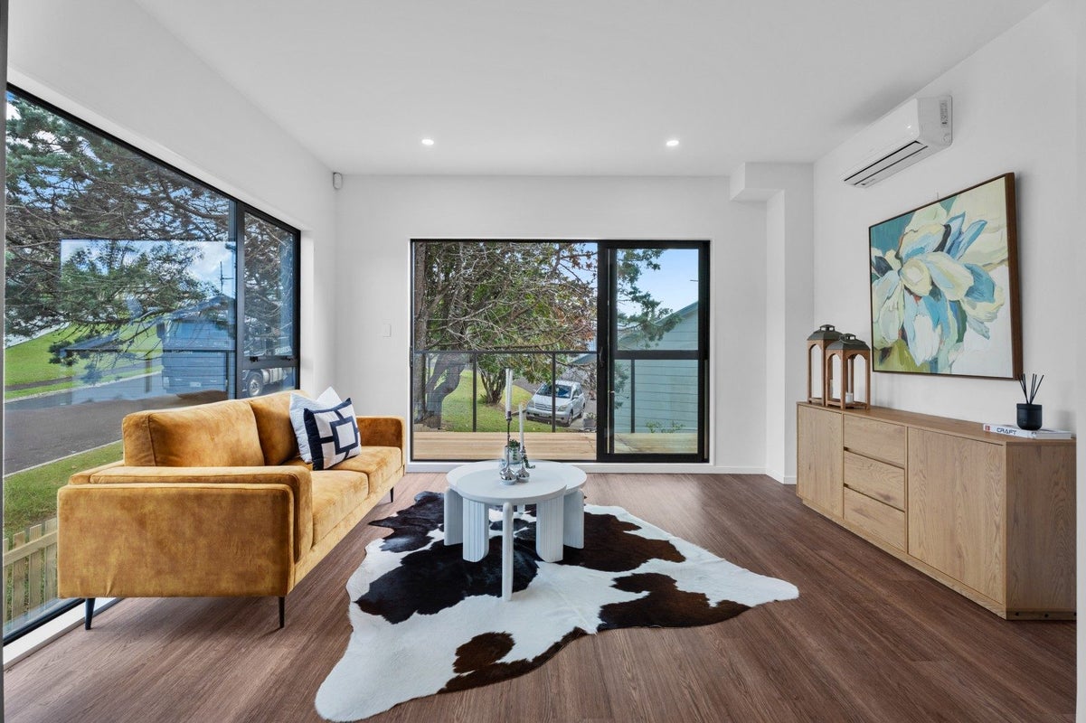 7/33 Elizabeth Drive, West Harbour, Waitakere City, Auckland - Carousel 2