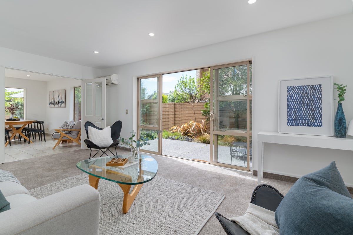 8 Fieldstone Lane, Spreydon, Christchurch - Carousel 2