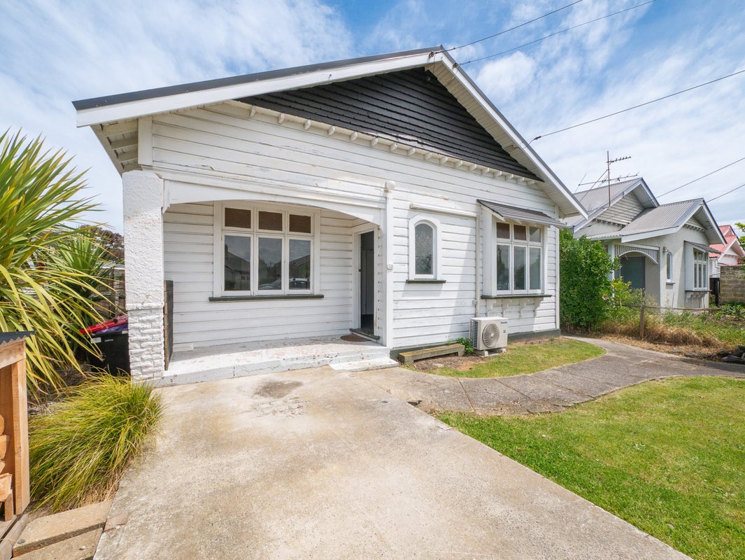 18 Corunna Street, Saint Kilda, Dunedin - Carousel 1