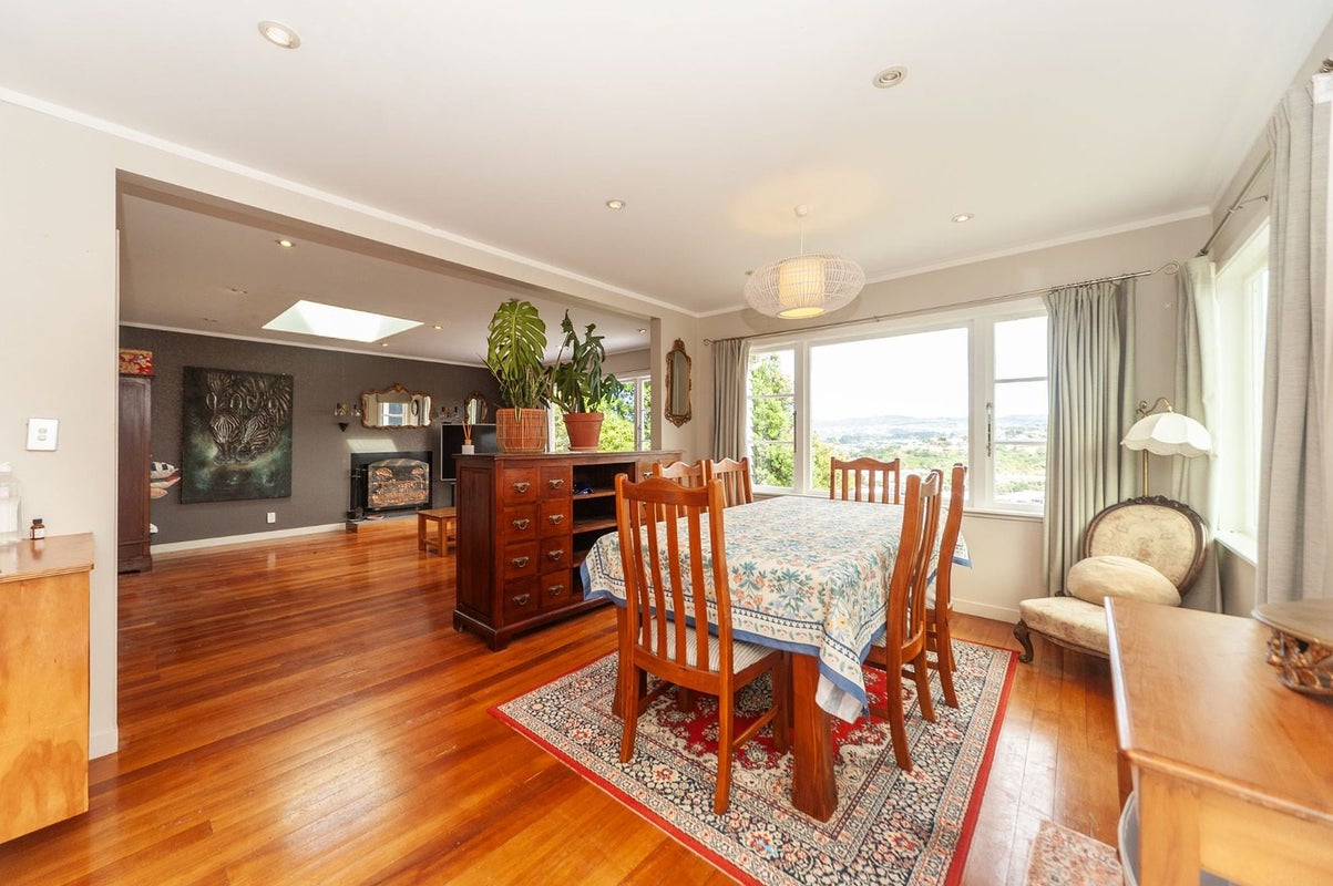 49 Nevay Road, Miramar, Wellington - Carousel 1