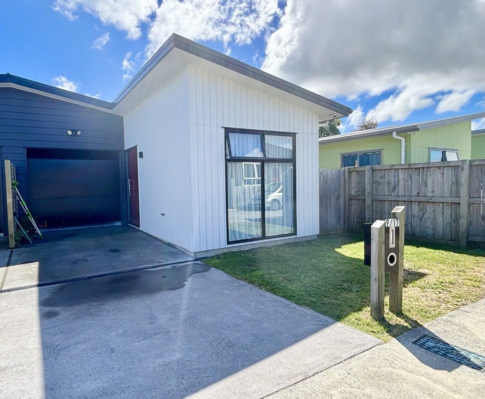 9/17 North Ridge Drive, Rototuna North, Hamilton - Carousel 2