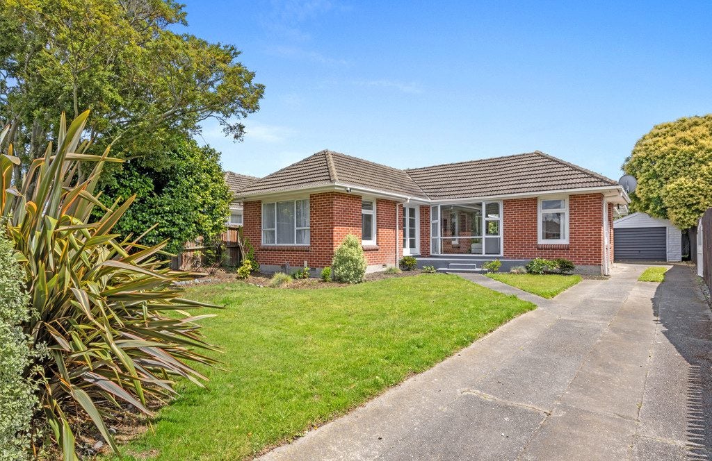 23 Farrington Ave, Bishopdale, Christchurch City, Canterbury - Carousel 1