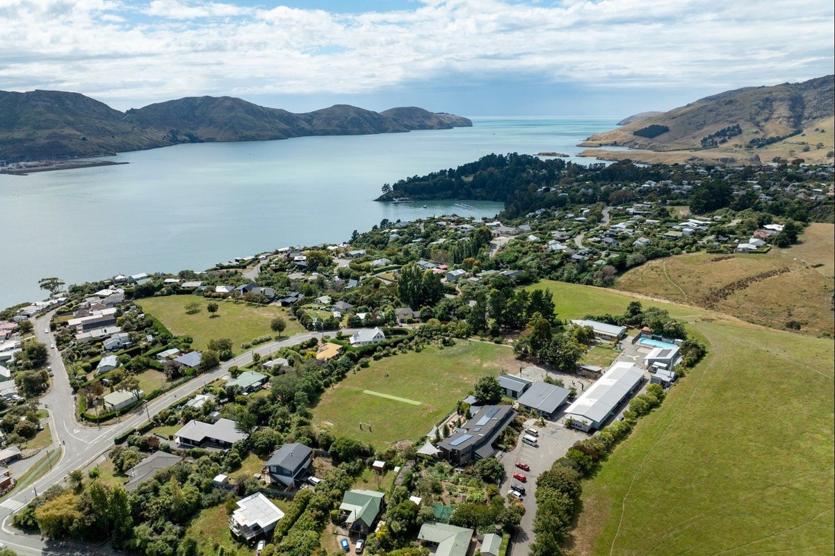 4 Taimana Lane, Diamond Harbour, Lyttelton - Carousel 41