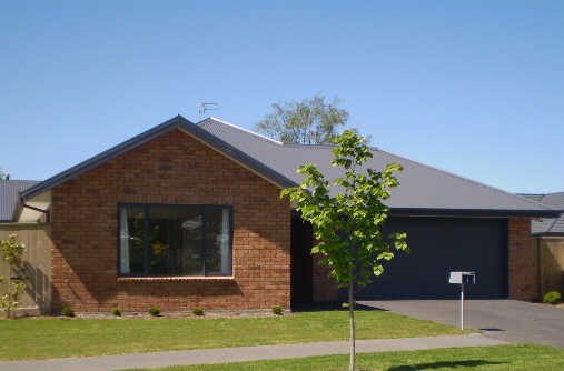 8 Mokihi Gardens, Hillmorton, Christchurch - Carousel 1
