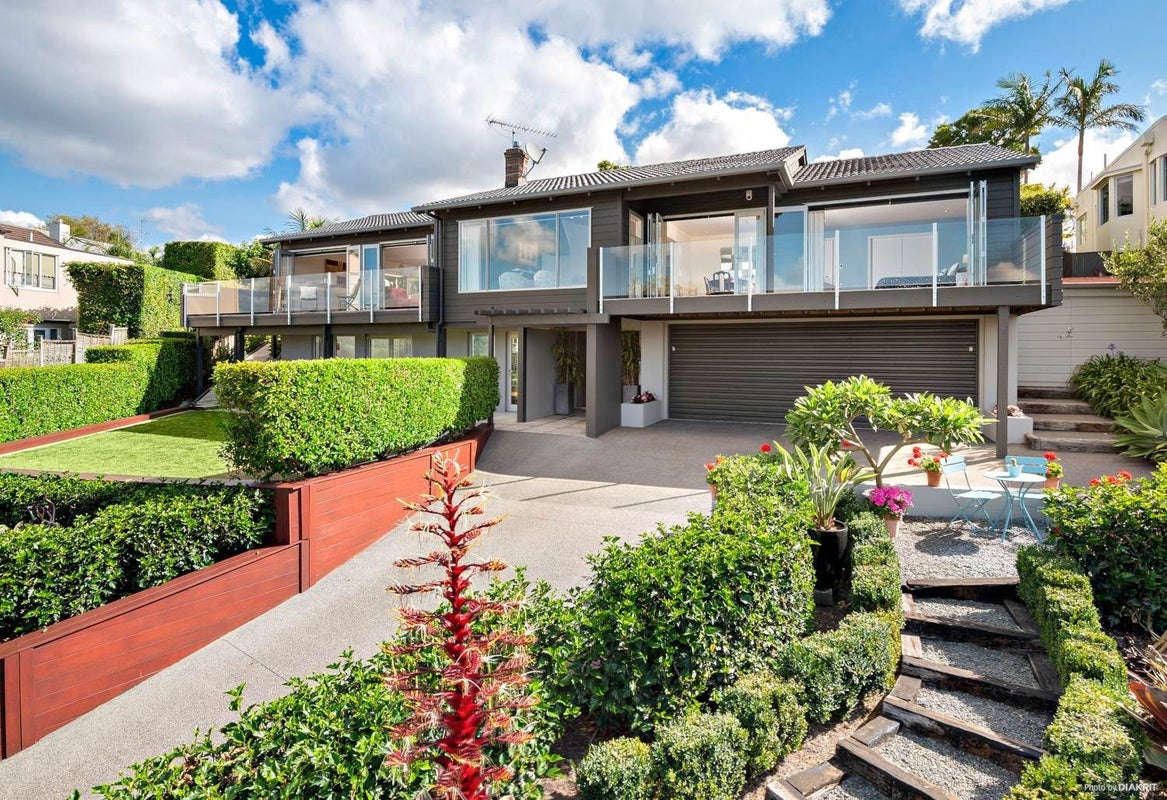 306A Riddell Road, Glendowie, Auckland - Carousel 1