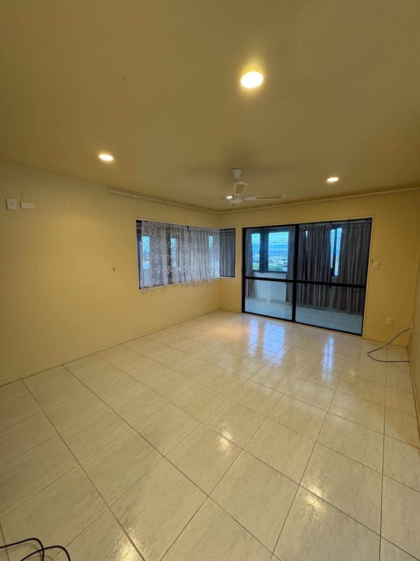 850 East Coast Road, Oteha, Auckland - Carousel 2