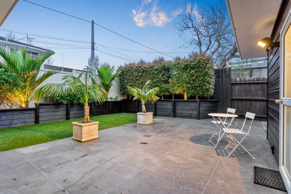 1/67 COLLEGE RD, Northcote, Auckland - Carousel 2