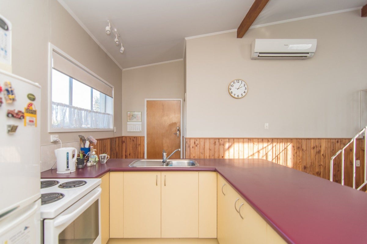 4 Scott Terrace, Temuka, Temuka - Carousel 2