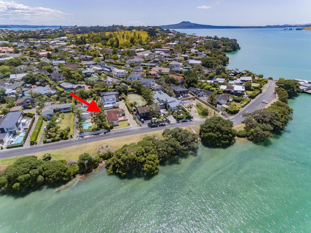 22 Glendowie Road, Glendowie, Auckland - Carousel 1