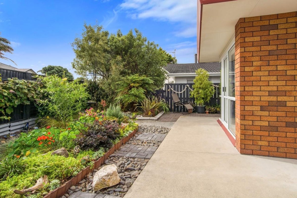 14 Pacific View Road, Papamoa Beach, Papamoa - Carousel 10