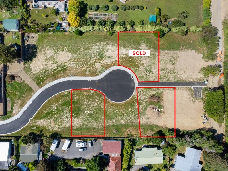 4 Te Puke Te Ao Way, Otaki, Otaki - Carousel 1