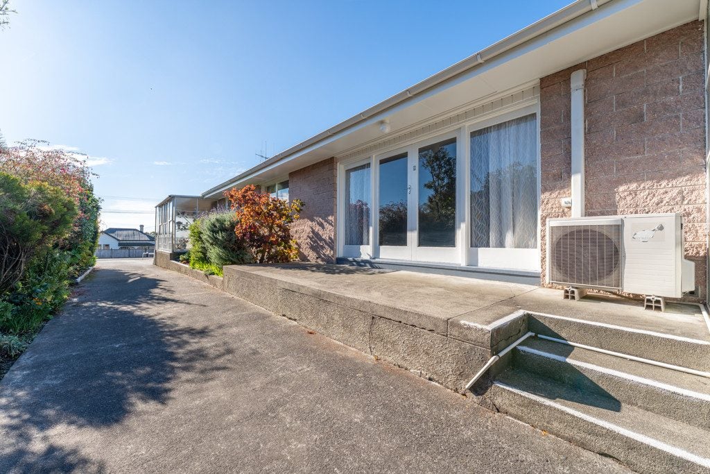 2/8 Hatton Street, West End, Timaru - Carousel 1