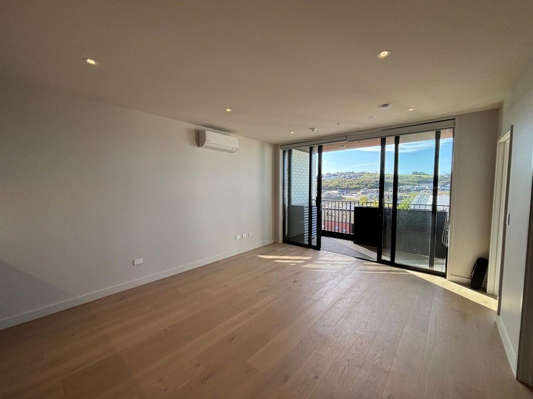201/21 Pennant Street, Long Bay, Auckland - Carousel 1