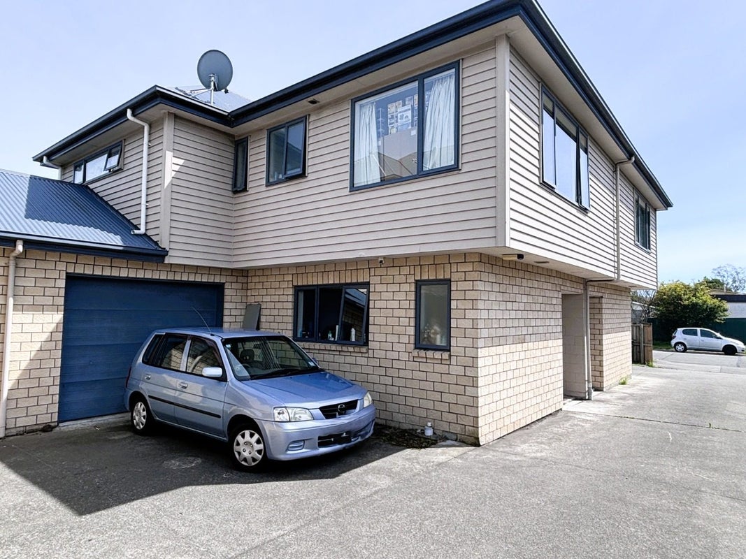 8B Charles Street, Waltham, Christchurch - Carousel 1