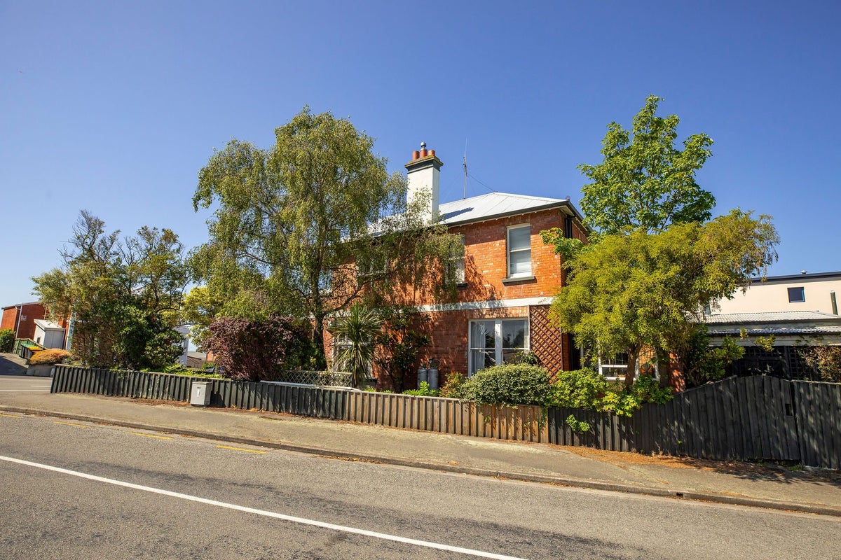 12 Wai-Iti Road, Maori Hill, Timaru - Carousel 1
