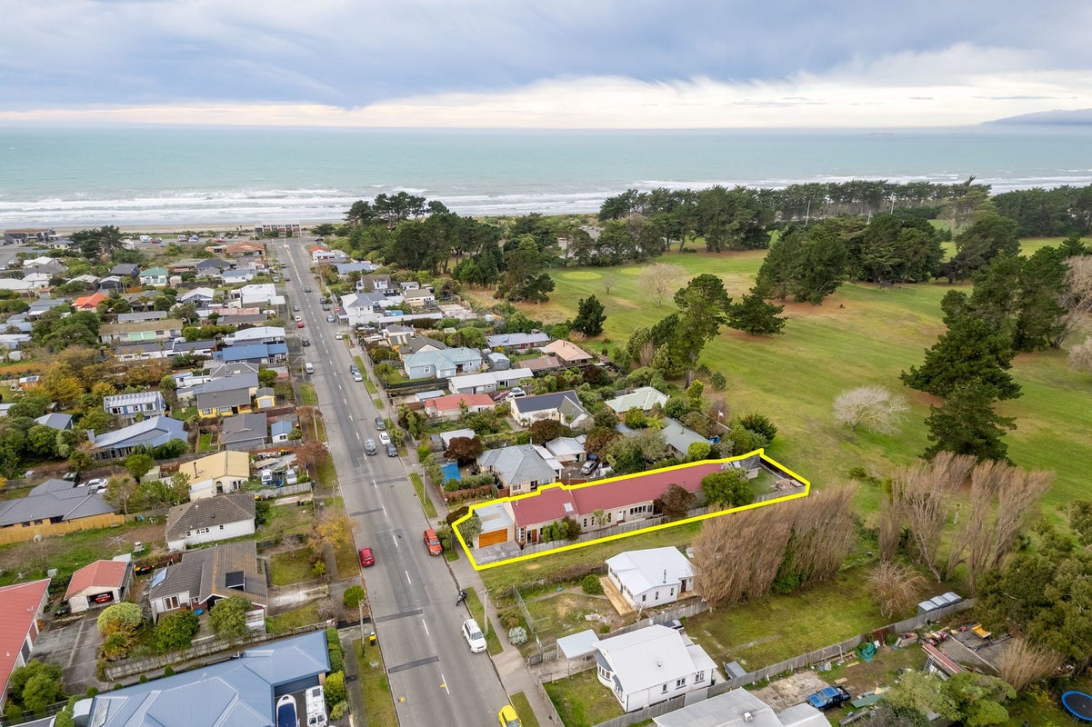 69 Bowhill Road, New Brighton, Christchurch - Carousel 2