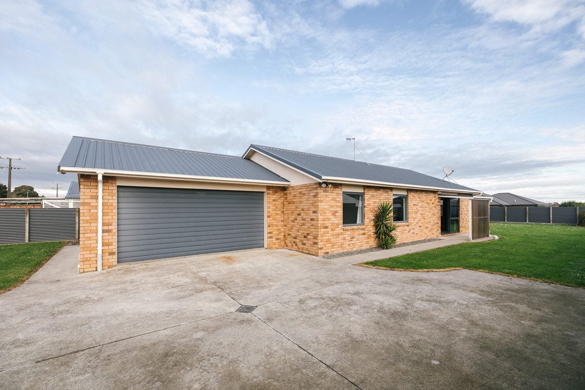 22 Phillips Street, Sanson, Sanson - Carousel 1