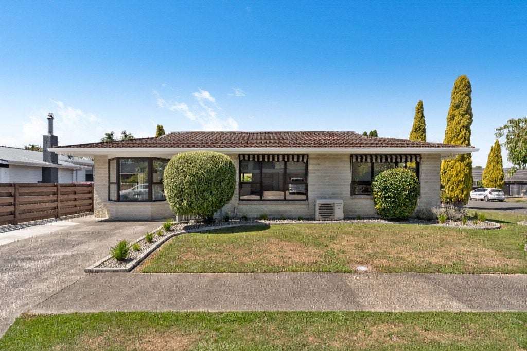 1 Cobham Place, Solway, Masterton - Carousel 2