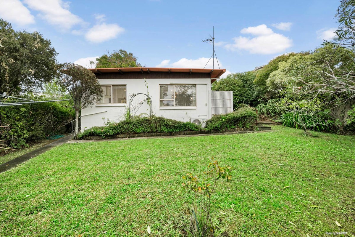 1/14 Salem Place, Torbay, Auckland - Carousel 2