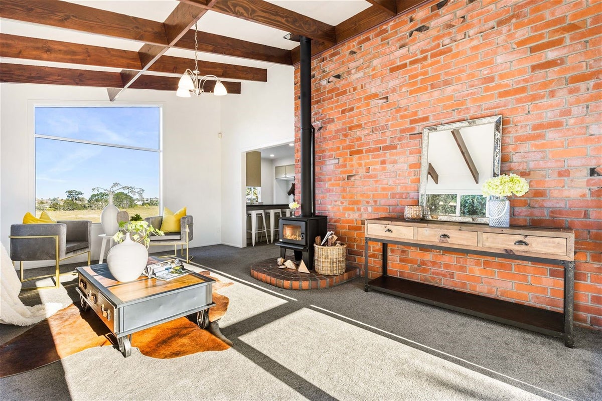 122 Matipo Road, Te Atatu Peninsula, Auckland - Carousel 2