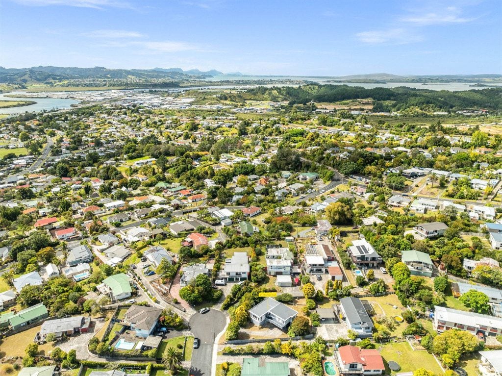 24 Mountain Road, Morningside, Whangarei - Carousel 29