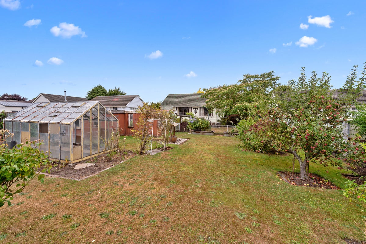 18 Roche Avenue, Upper Riccarton, Christchurch - Carousel 2