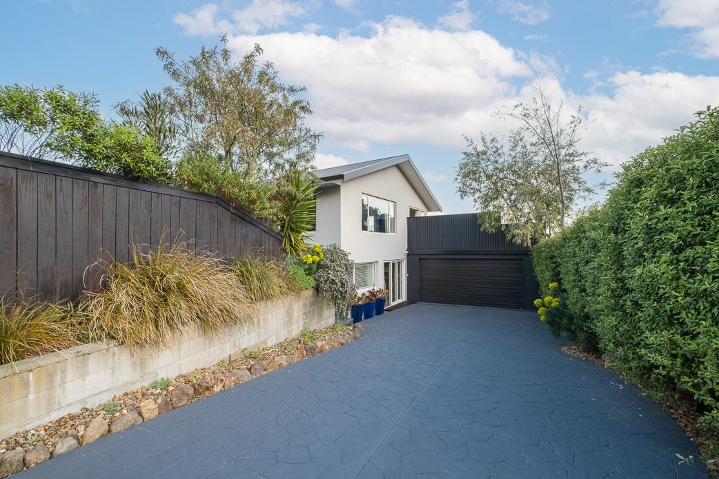 2 Harbour View Terrace, Cass Bay, Lyttelton - Carousel 48