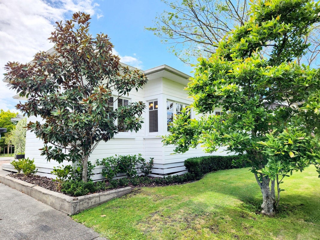89 Stout Street, Whataupoko, Gisborne - Carousel 2