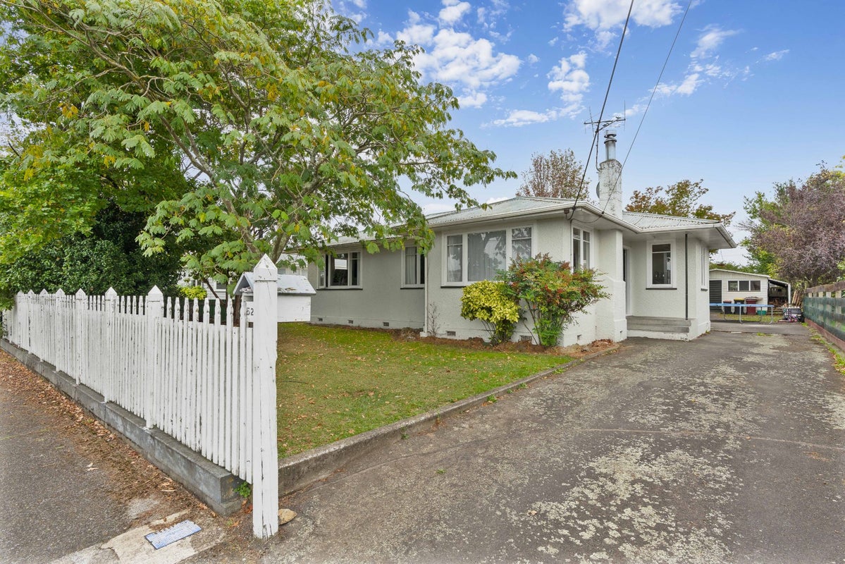 52 Fergusson Street, Solway, Masterton - Carousel 1