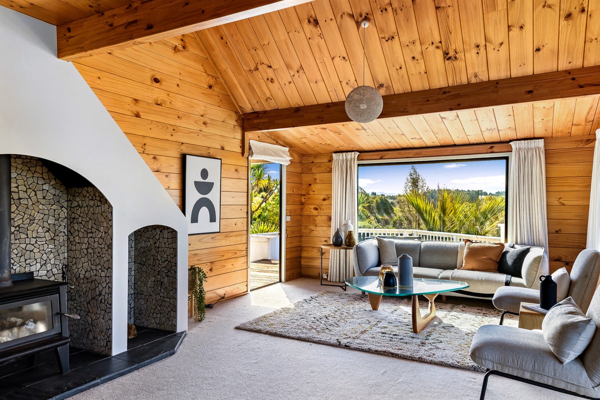 11 Korepo Road, Ruby Bay, Mapua - Carousel 1